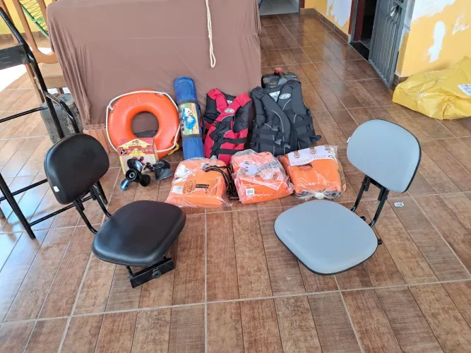 Peças e acessórios para barcos