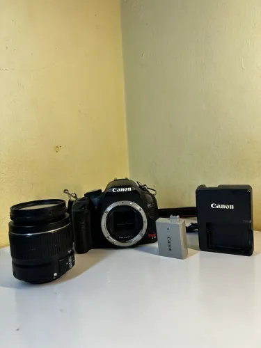 Câmera Cânon Rebel T1i