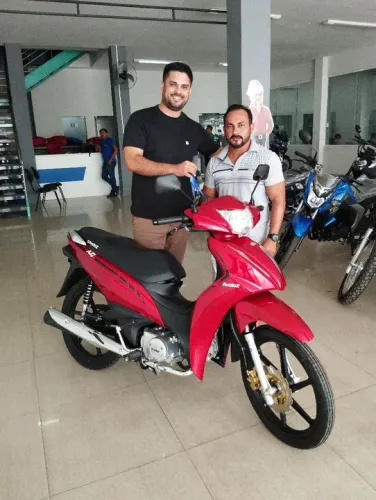 Moto com 1 mil de entrada