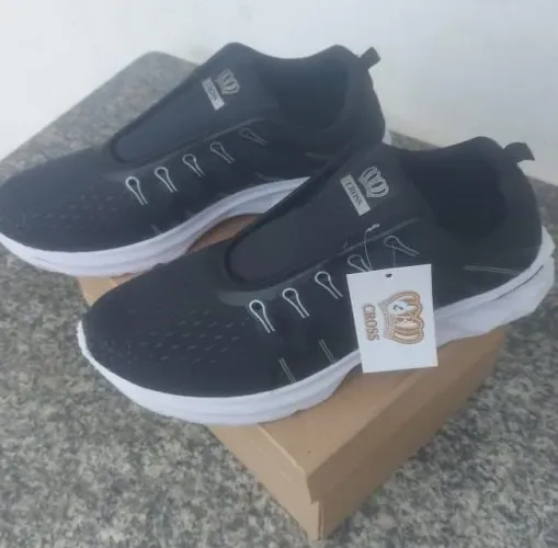 Tênis tamanho especial 46/47