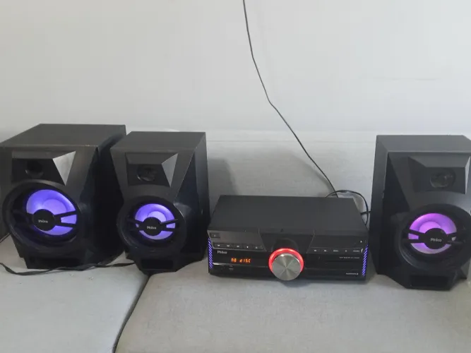 Som Philco Potente com Subwoofer 