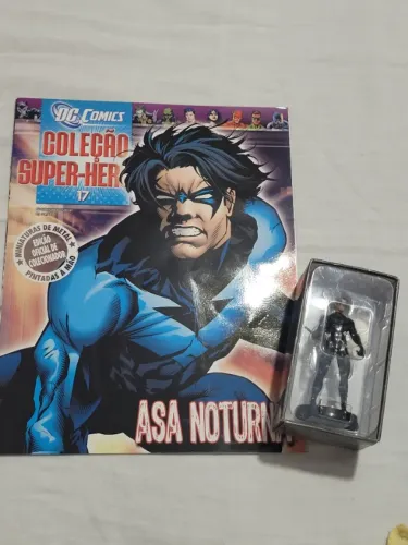 Miniatura Eaglemoss Asa Noturna - Edição 17 com caixa e revista