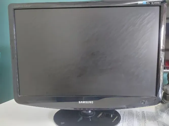Monitor 22''