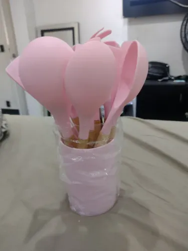 Conjunto de Utensílios de Cozinha em Silicone Rosa