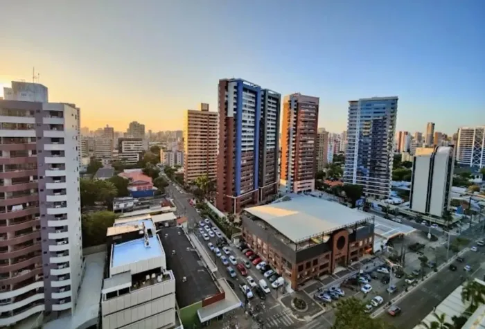 Centro comercial para venda com 90 metros quadrados com 1 quarto em Aldeota - Fortaleza - 
