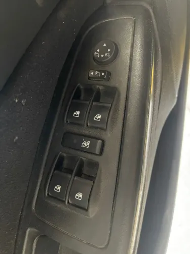 comando dos vidros elétricos fiat bravo 2013
