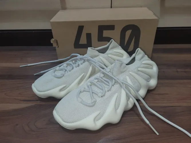 Yeezy 450 Cloud White