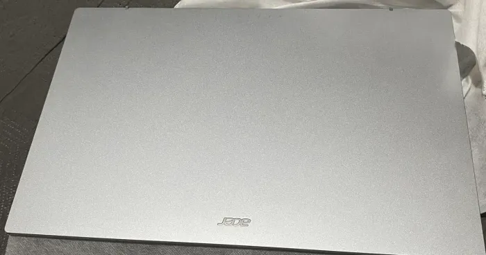 Notebook acer,novo com nota