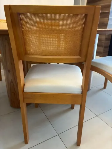 2 Cadeiras madeira para mesa de jantar