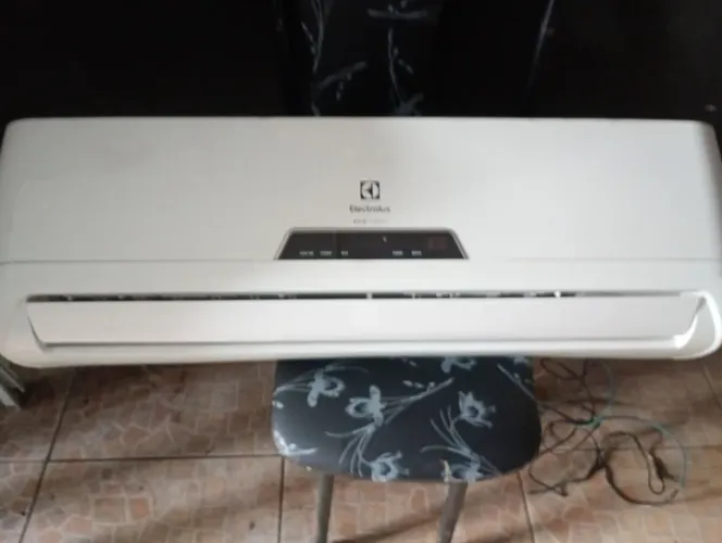 Vendo esplit marca Eletrolux 12000 btu