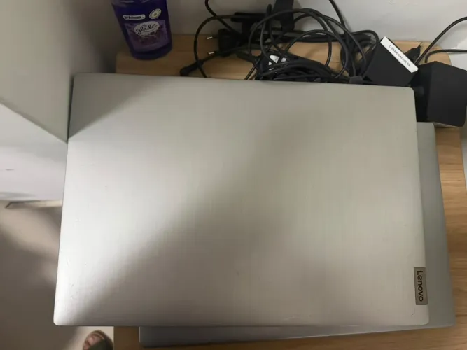 Vendo notebook e computador de mesa