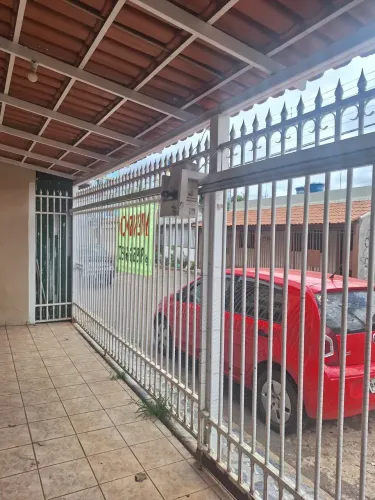 QNP 14 Ótimo Sobrado com Duas Casas com 3 e 2 Quartos/Suite Escriturada em Ceilância Sul -