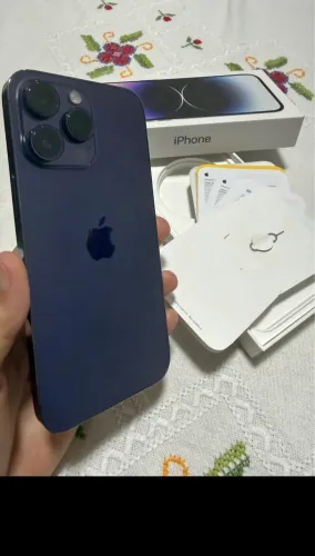 Vendo iPhone 14 Pro Max - 128gb. Funcionando tudo: aceito negociação.