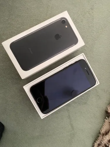 iPhone 7