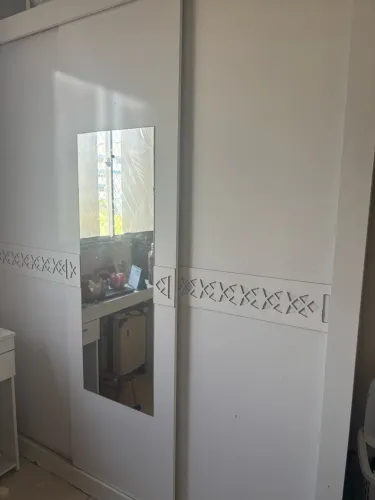 Vendo guarda roupa usado