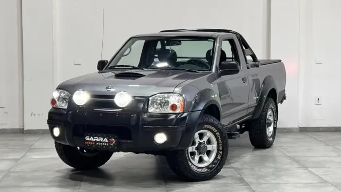 Nissan Frontier XE CS 4X2 2.8 TB Interc. Dies. 2004