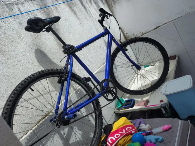 Vendo bicicleta aro 26 ótimo estado 