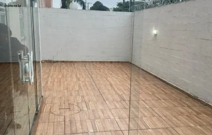Apartamento para Venda em Curitiba, Fazendinha, 3 dormitórios, 1 banheiro, 1 vaga