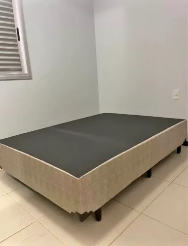 Base box casal suporte para o colchão nova