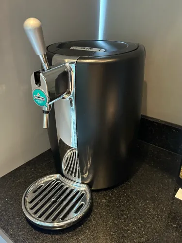 Chopeira Beertender Krups Heineken 5L Preto 110v