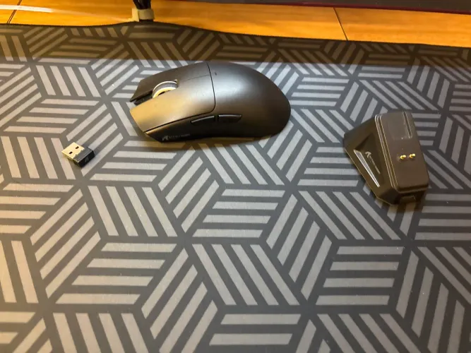 Attack shake x11 dongle 2.4ghz