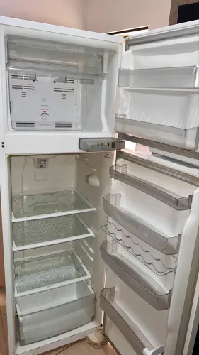 Geladeira Frost Free