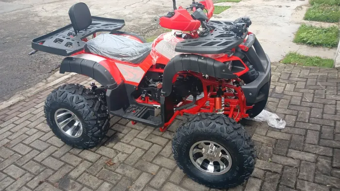 Quadriciclo 200cc 4x2 grande 