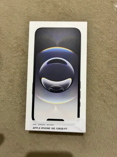 Vende-se IPhone 16e 128GB