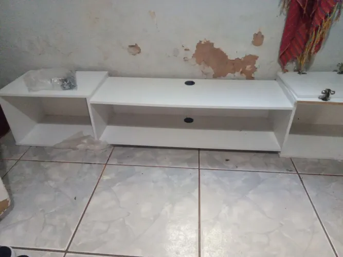 Vendo uma estante 