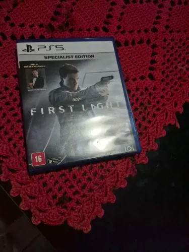 Vendo ou troco  007 first light jogo de ps5