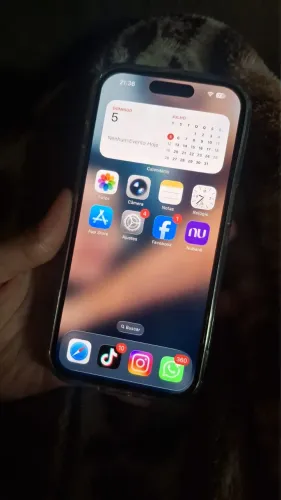 semi novo iPhone 15 pro ou troco por moto!!
