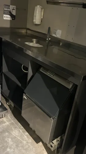 Bancada com pia em inox 1 Cuba