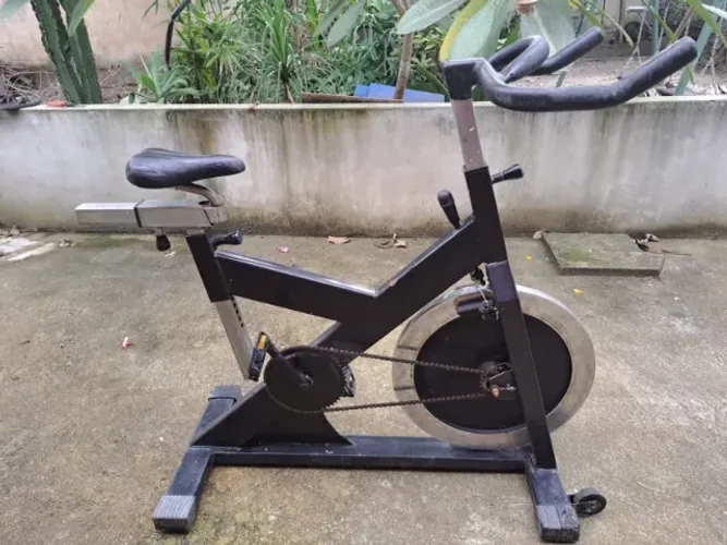 Bicicleta Spinning profissional