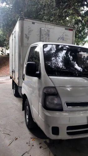 ? VENDO KIA BONGO UK2500 HD SC - R$ 100.000,00