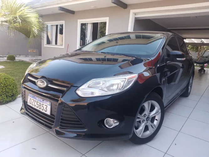Ford Focus Sedan 1.6/1.6 Flex 8v/16v 4P Mec. 2014