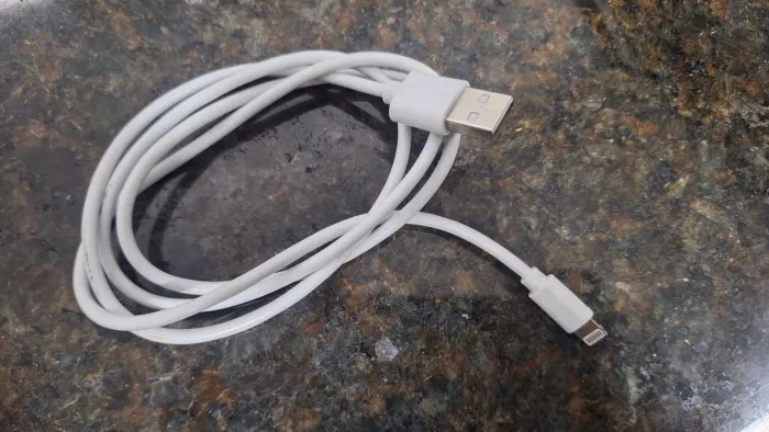 Cabo lightning apple