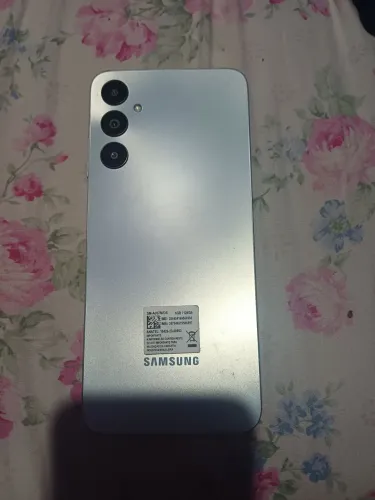 Celular A 05 usado em boas condições