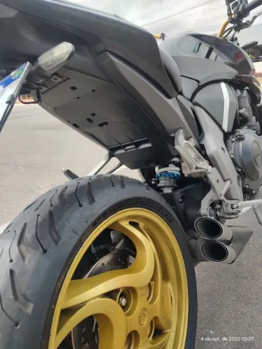 CB 1000R