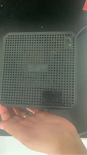 Estabilizador Marca APC 4 saídas 