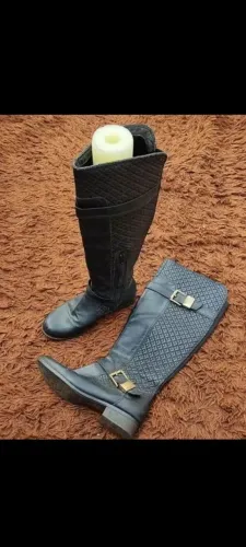 Bota feminina tamanho 35