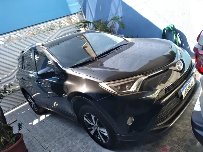 Toyota RAV4 2.0 Top 4X2 16V Aut. 2018