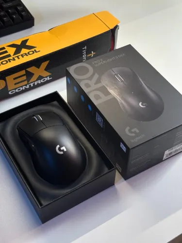 Logitech g pro x superlight 2 Dex + mousepad Apex Control