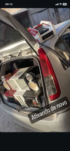 Som automotivo
