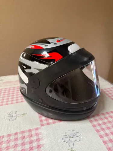 Capacete San Marino