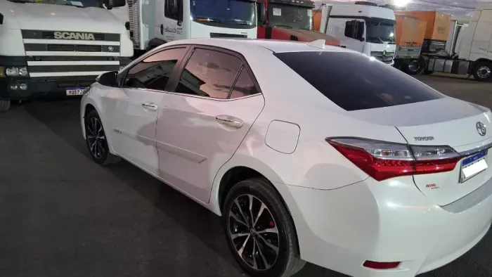 Toyota Corolla Altis 2.0 Flex 16V Aut. 2018