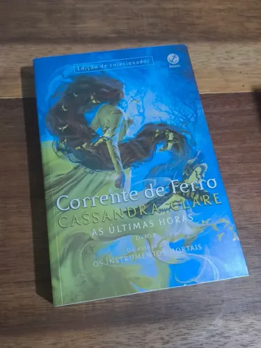 Livro volume 1 e 2 série As Últimas Horas Cassandra Clare