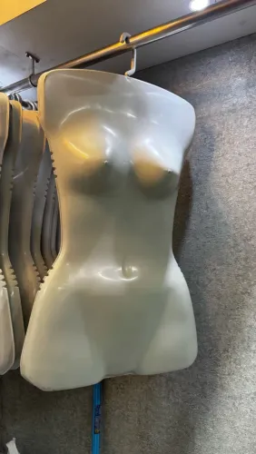 Cabide corpo