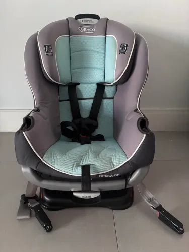 Cadeirinha para Carro Graco Extend2fit (até 30Kg)