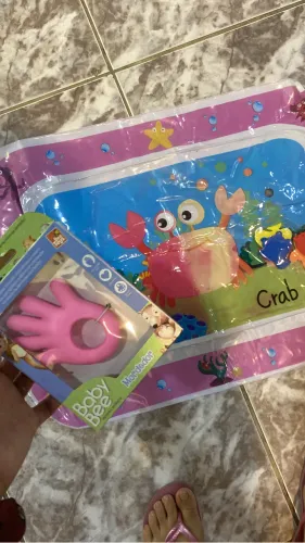 Tapete de atividades + mordedor pra bebê
