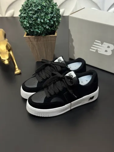 New Balance ct302